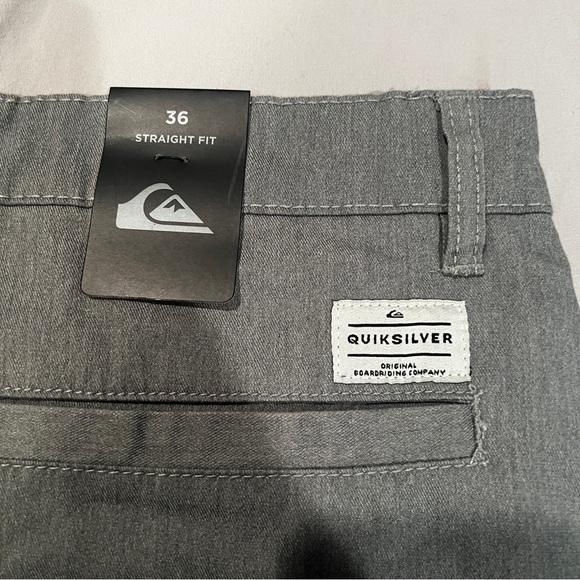 QUIKSILVER STRAIGHT FIT SHORTS🏝️ - Picture 5 of 11